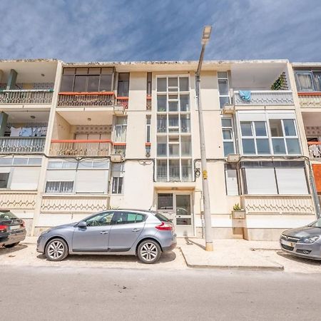 Guestready -Beachside Apt Near Praia De Carcavelos ปาเรจิ ภายนอก รูปภาพ
